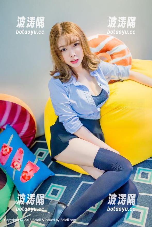 波萝社 - 当柳侑绮Sevenbaby遇见七宝，高清写真让人流连忘返！