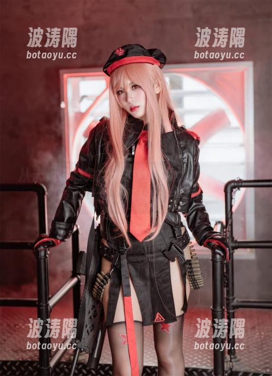 从未见过的兔女郎！赶紧免费下载海克斯科技小蛋糕的作品，一探究竟。