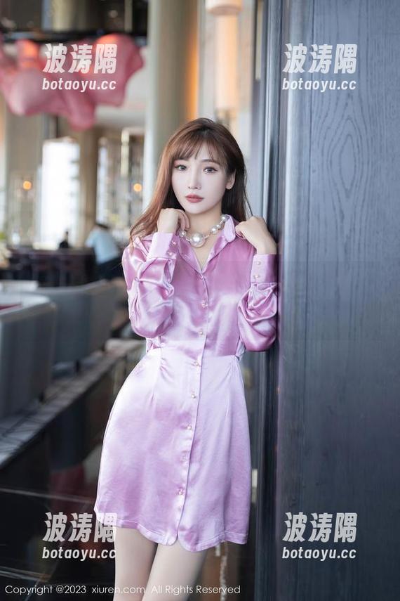 秀人网 - 你敢不敢直视？Emily顾奈奈酱的全套图集，黑丝与内衣的性感交融