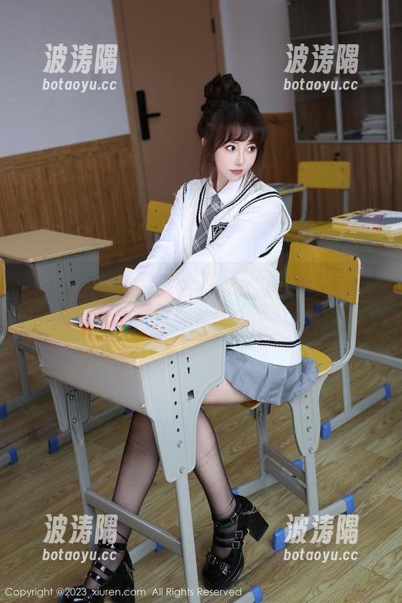 秀人网 - 当sibyl是女巫换上全套体操服，竟让我觉得健身室都变得不正经了！