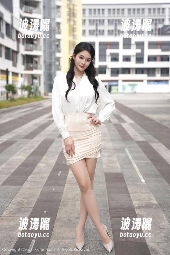 秀人网 - 小兔纯纯你的小兔子魅力，兔女郎原图上演“眼见为实”！