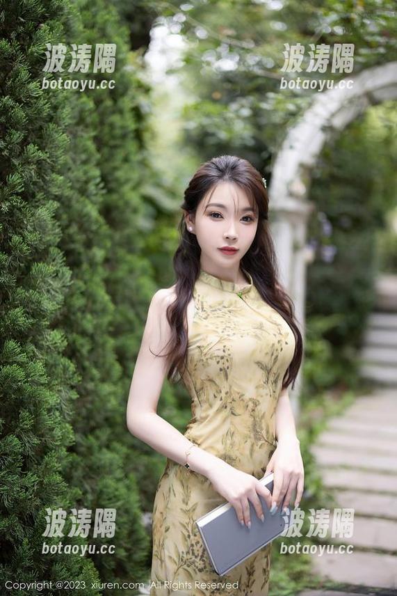 秀人网 - 沐言yanyan短裤：在无圣光下的原图，谁是赢家？