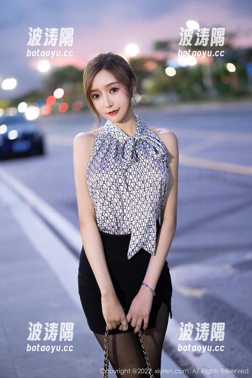 秀人网 - 套图分享：怎么在教室找到糯美子MINIbabe的“课堂气息”？