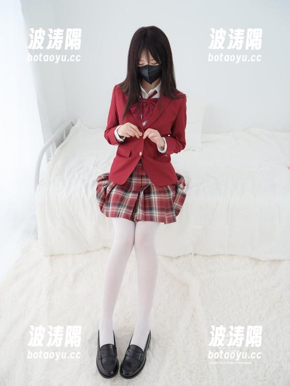 紧急企划 - 厚白丝搭配小恩，果然出奇，合集中的每一张都挑动着我的脑细胞。