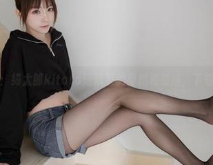 图库翻阅：绮太郎kitaro短裤里的身材和情绪，下载小心上瘾