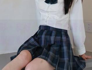 绮梦摄影 – 拿好，冲进网盘看小艺礼服，别怪我没提醒你欲罢不能！