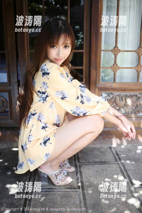 美媛馆 - 水手服与王馨瑶yanni的偶遇，福利显而易见，原图反而让人捉摸不透！