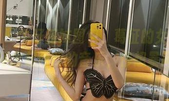 微密圈 – 牛仔辣妹图包，葛征的女主角竟让我怀念起西部的音乐，惨想暴风雨！