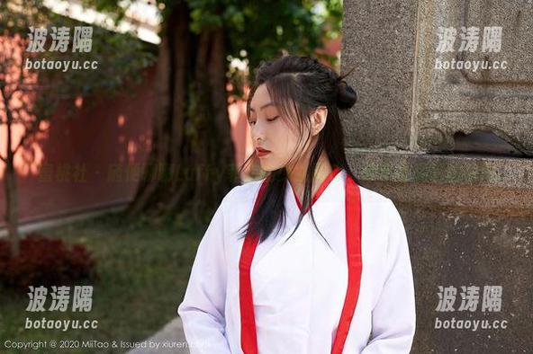 蜜桃社 - 随便聊聊Luffy菲菲的少女图库，分享些晃眼的瞬间