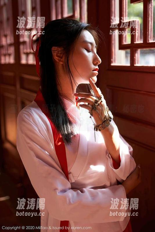 蜜桃社 - 陌子Mandy的最新集：秘密也有一万种默默分享的方式！