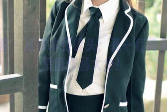 青豆客 – 从书本到镜头：孔一红教室里的荒唐作品大全！